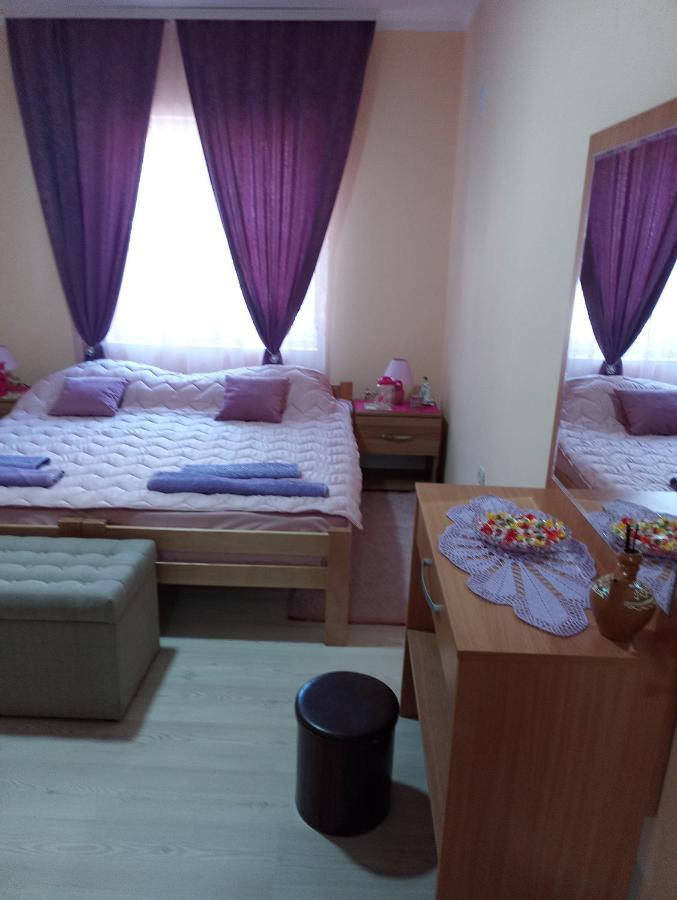 Valja Mare Moma Apartment โกลูบาค ภายนอก รูปภาพ